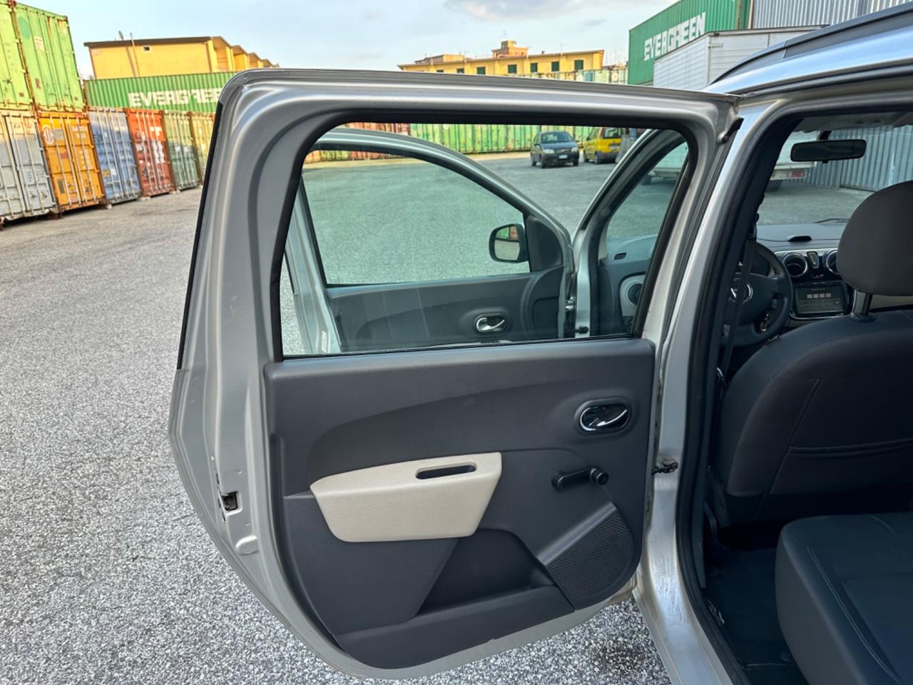 Dacia Lodgy 1.5 dCi 8V 90CV 5 posti Lauréate UNIPRO