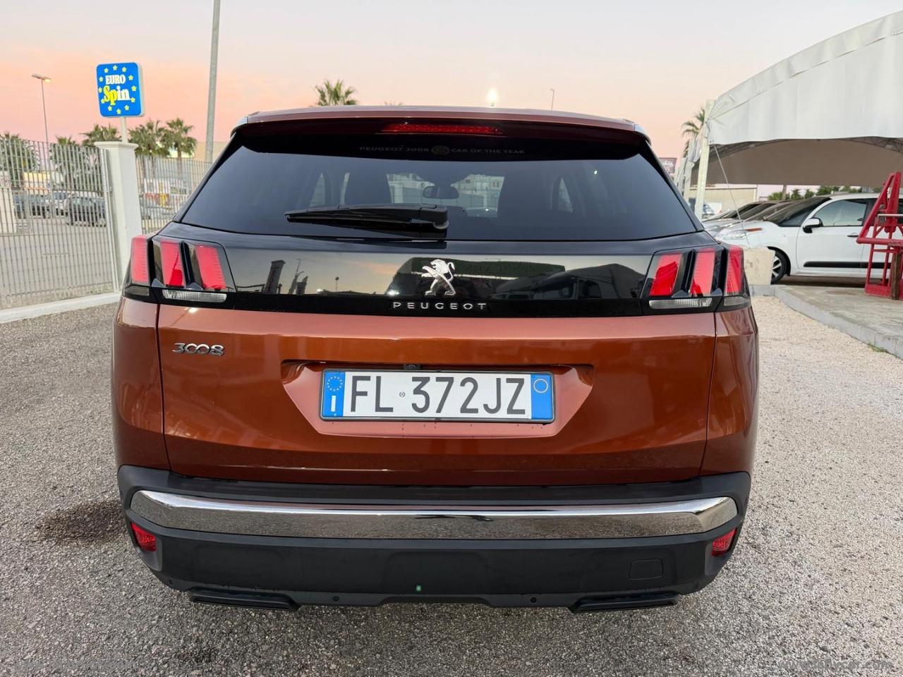 PEUGEOT 3008 BlueHDi 120 S&S GT Line