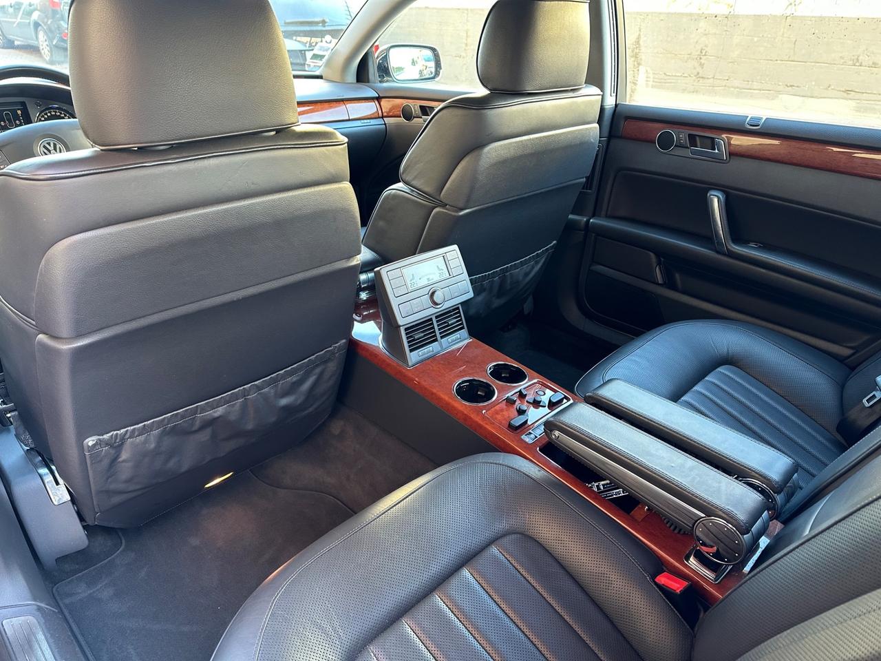 Volkswagen Phaeton L 5.0 V10 TDI 4mot. TIPTRONIC - FULL LISTINO 160K!