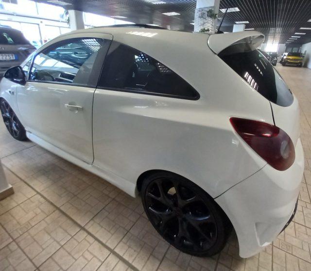 OPEL Corsa 1.6 T 192CV 3 porte OPC