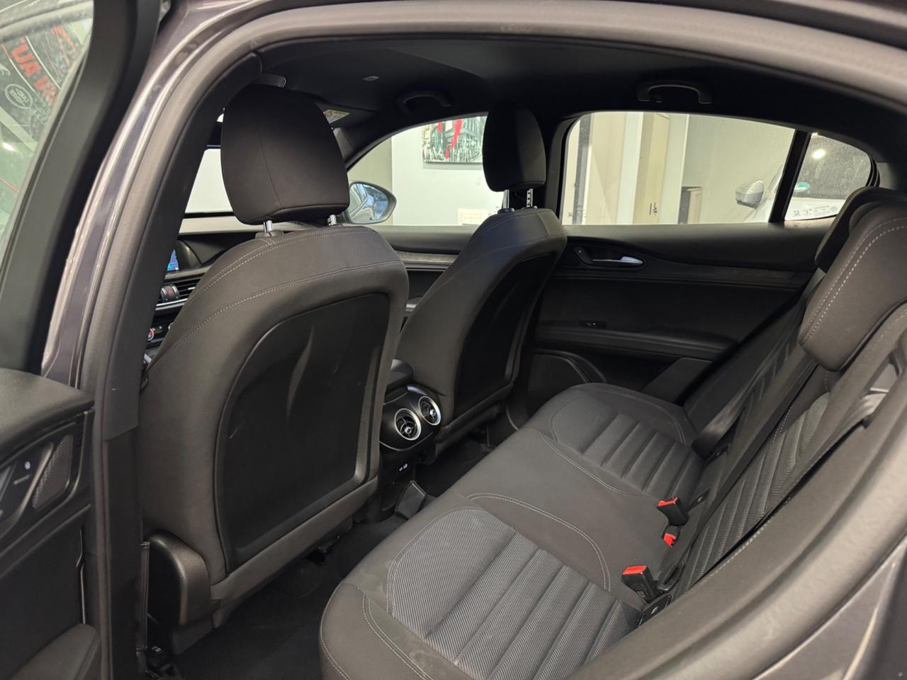 Alfa Romeo STELVIO 2.2 TURBODIESEL 160 CV AT8 RWD SUPER ( 11/2022 )