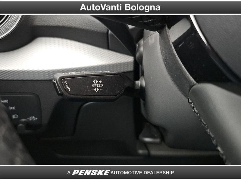 Audi Q2 Q2 30 2.0 tdi Identity Black s-tronic