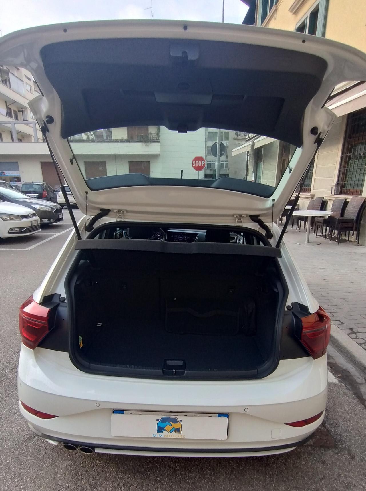 Volkswagen Polo 2.0 TSI DSG GTI