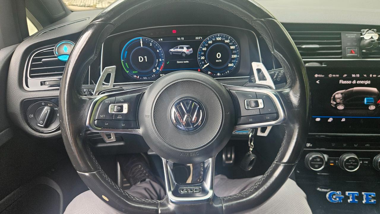 Volkswagen Golf GTE 1.4 TSI DSG 5p. Plug-In-Hybrid