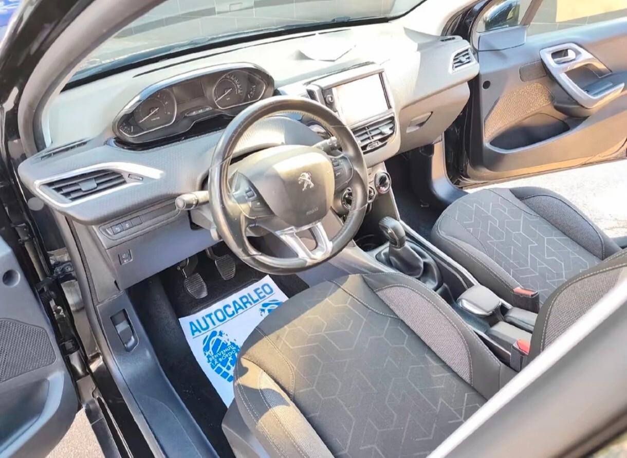 Peugeot 2008 1.6 BlueHDi 100 CV Allure