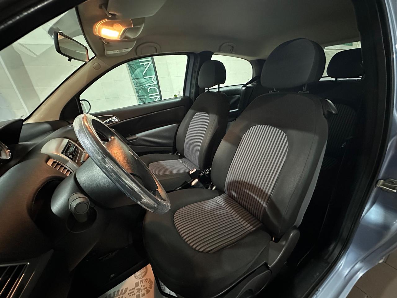 Lancia Ypsilon 1.2 Argento
