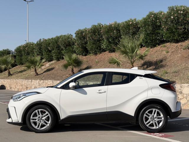 TOYOTA C-HR 1.8 HYBRID E-CVT+NAVI+RCAM+SED.RISCALD.LED