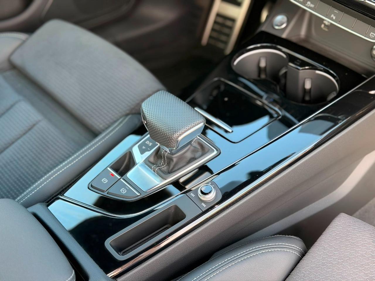 Audi A5 Coupe 40 2.0 tdi mhev S line edition quattro 204cv s-tronic