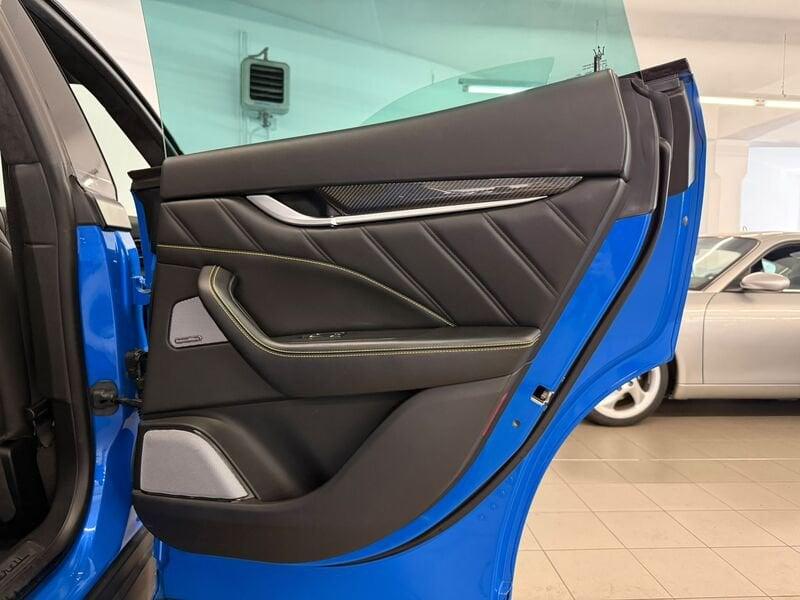 Maserati Levante 3.0 V6 350cv GranSport F Tributo
