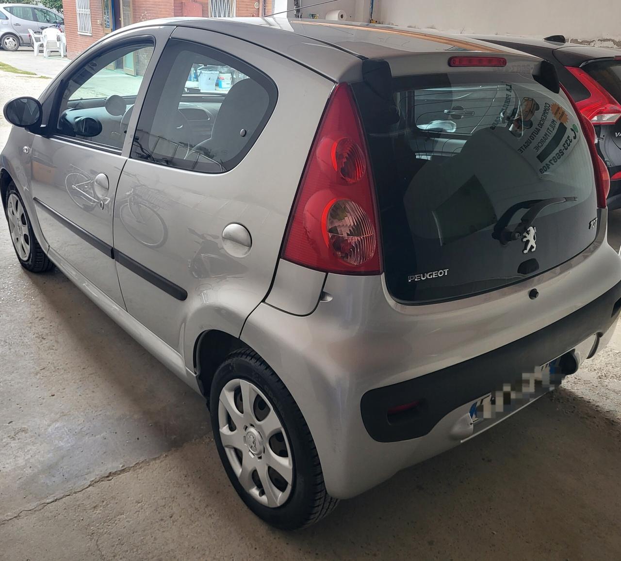 Peugeot 107 1.0 68CV 5p. Active