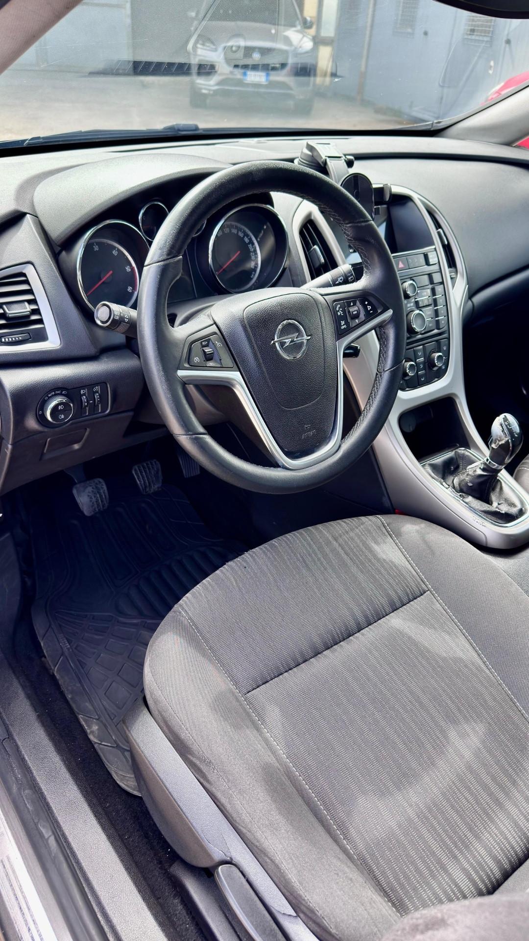Opel Astra 1.7 CDTI 125CV 5 porte Cosmo