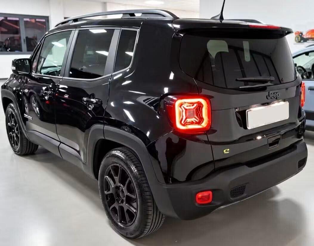 Jeep Renegade 1.5 Turbo T4 MHEV Total black full optional