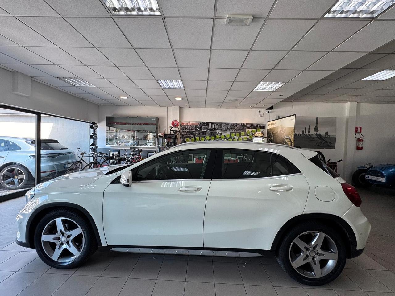 Mercedes-benz GLA 200 CDI Automatic 4Matic Premium TENUTA BENISSIMO SUBITO DISPONIBILE
