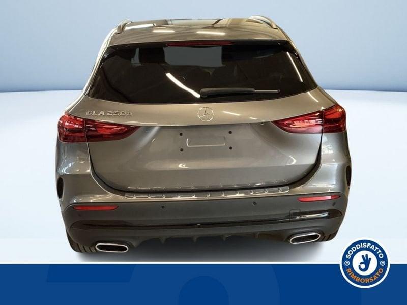 Mercedes-Benz GLA 250 E PLUG-IN HYBRID AUTOMATIC AMG line ADVANCED PLUS