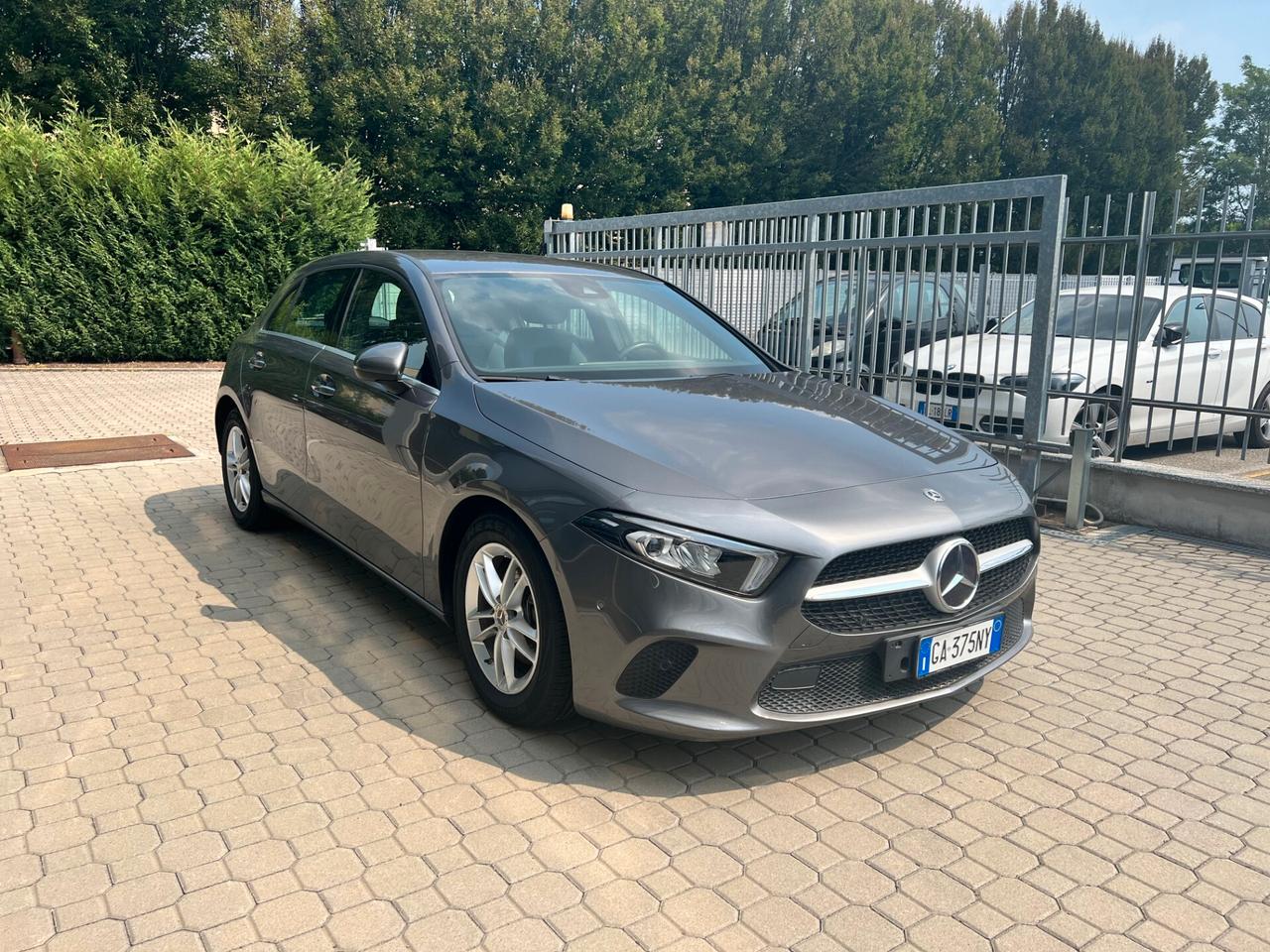 Mercedes-benz A 180 A 180 d Automatic Business Extra