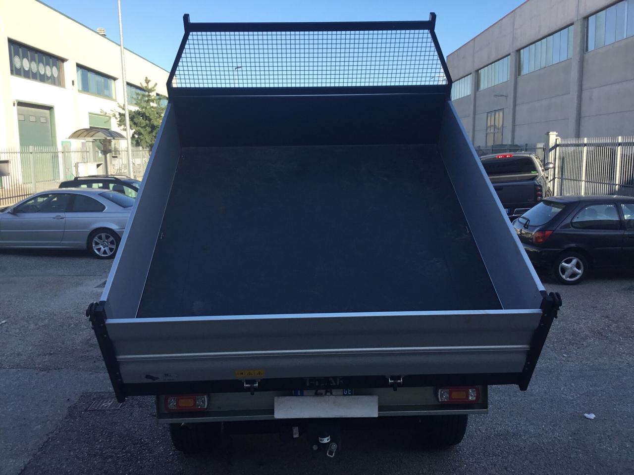 Nissan Patrol GR 3000 cc pk up cassone ribaltabile