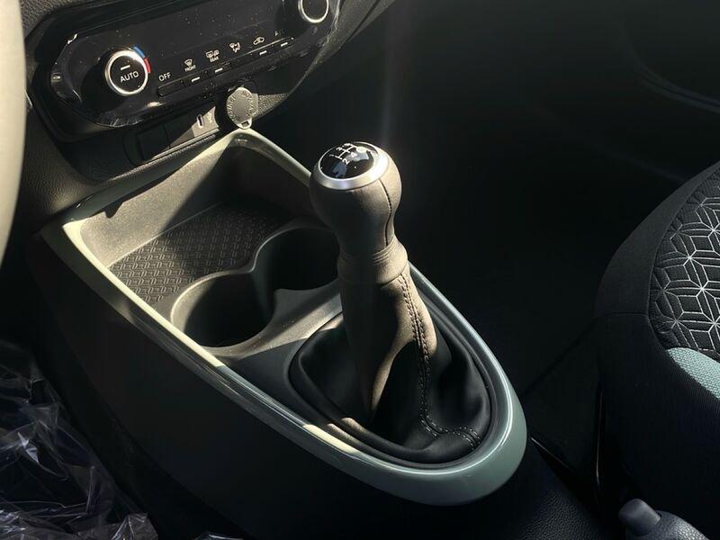 Toyota Aygo X Aygo X 1.0 VVT-i 72 CV 5 porte Trend