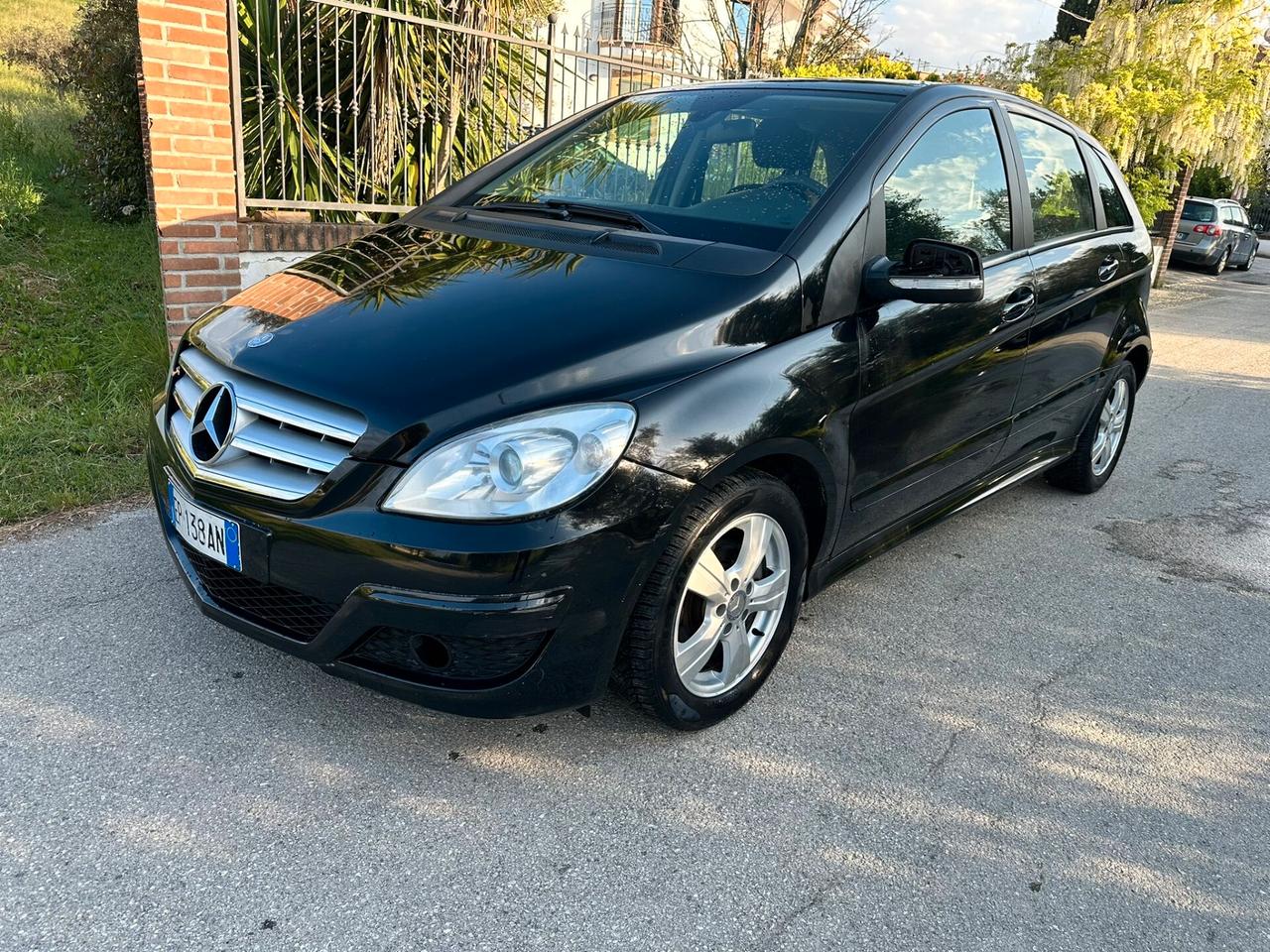 Mercedes-benz B 180 CDI Premium