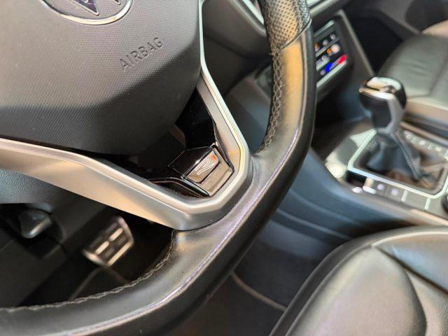 VOLKSWAGEN Tiguan 2.0 TDI DSG 4MOTION R-Line //TETTO//PELLE/LED
