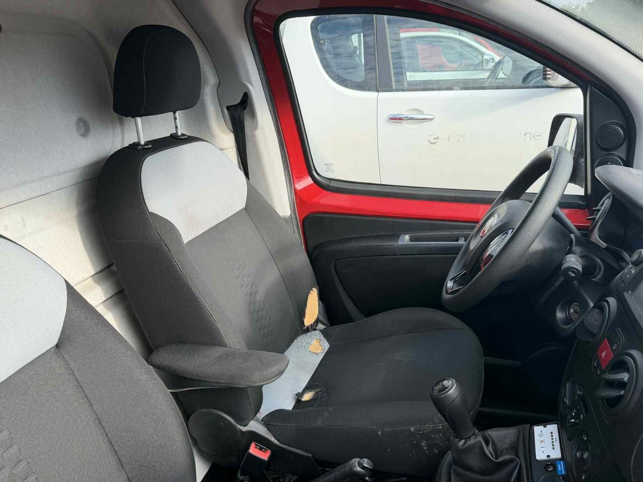 Fiat Fiorino 1.3 MJT 95CV Cargo Adventure EX TIM 2017