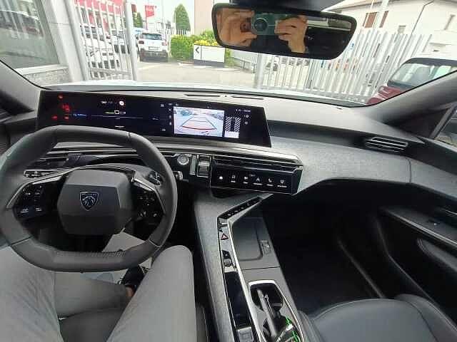 Peugeot 3008 Elettrica 210cv ALLURE KM ZERO