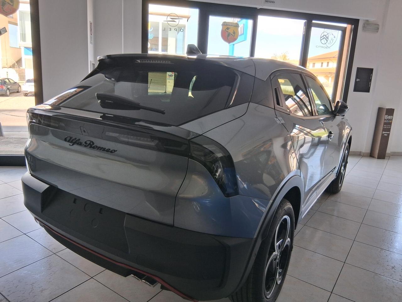 Alfa Romeo Junior 1.2 136 CV Hybrid eDCT6 Speciale