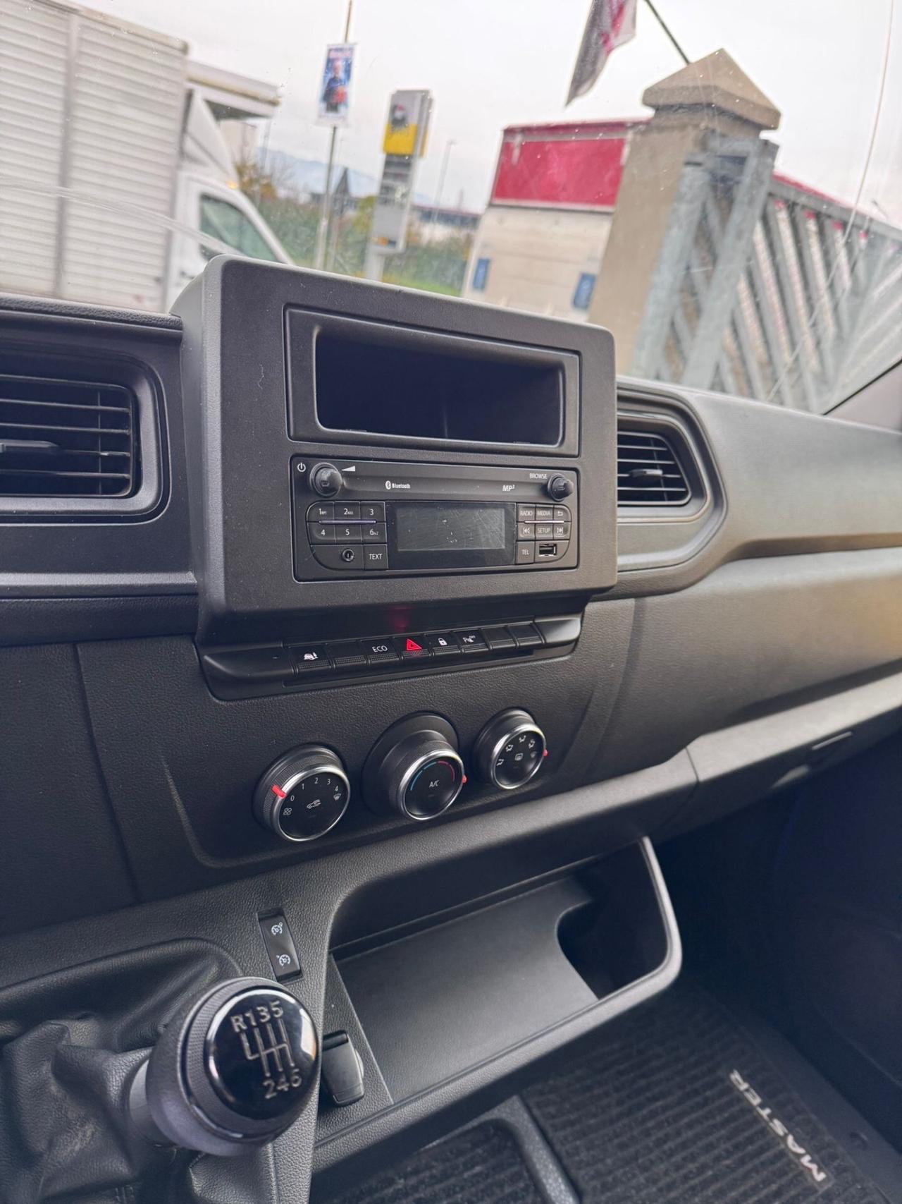 Renault Master T35 2.3 dCi 135CV Iva Compresa