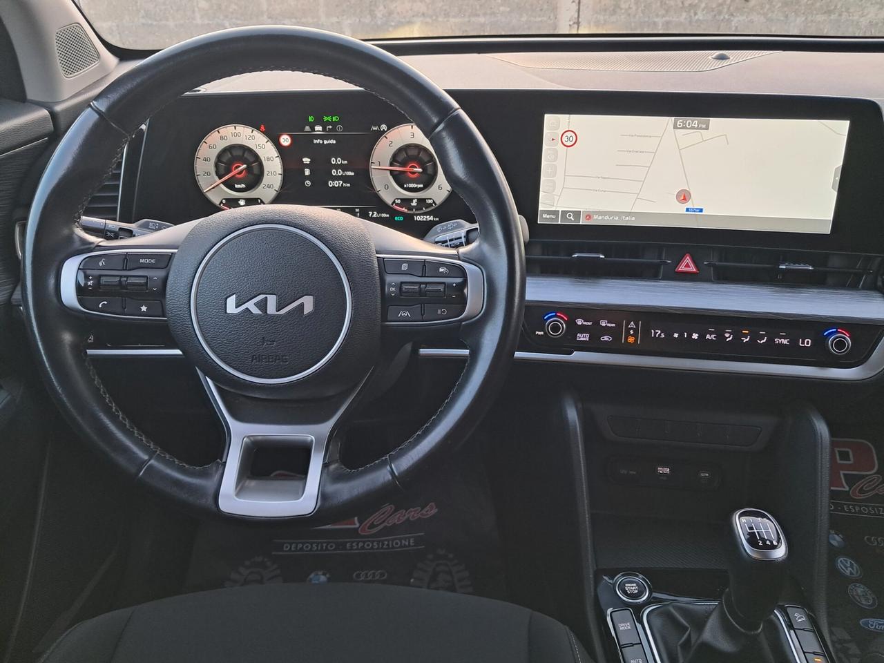 Kia Sportage 1.6 CRDI-136cv*B-LED*NAVY*RADAR