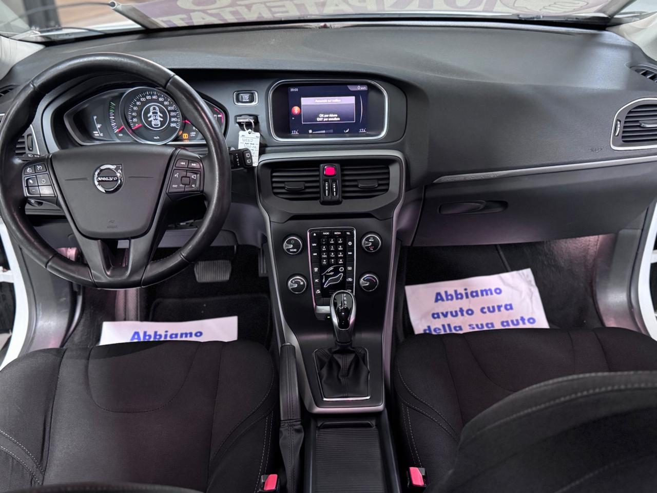 Volvo V40 Cross Country 2.0 Diesel 120cv Auto Euro6