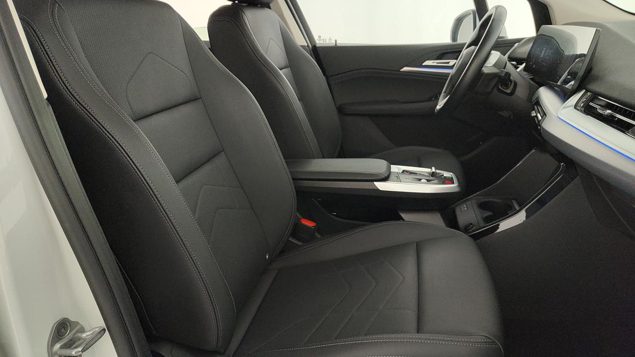 BMW 218d Active Tourer Luxury auto
