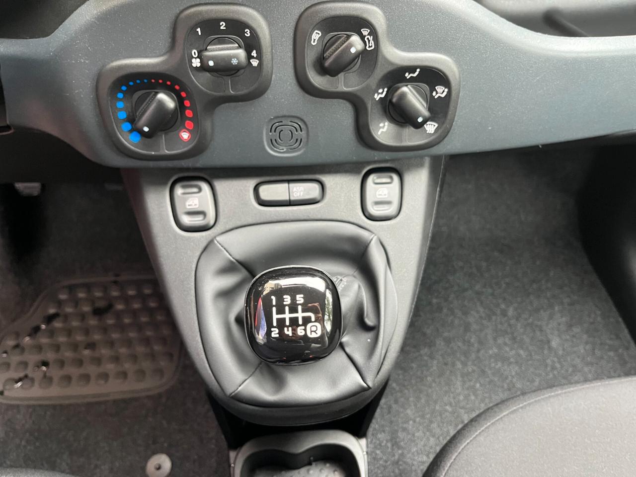 FIAT PANDA 1.0 FIREFLY HYBRID 70CV 5 POSTI - NO VINCOLI