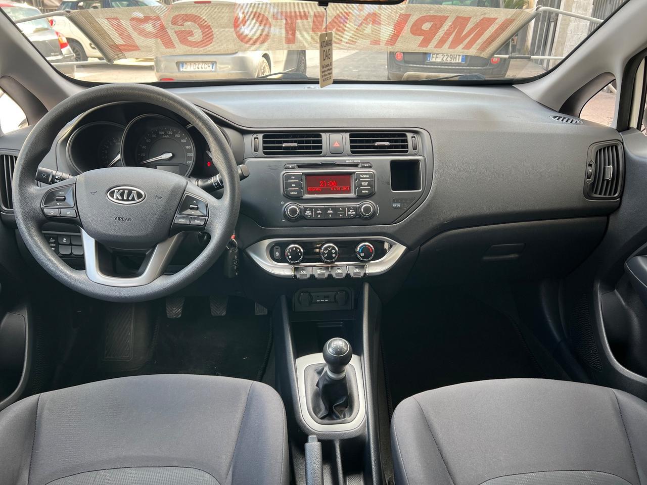 Kia Rio 1.2 Benzina/GPL Anno 2013 165,000 Km