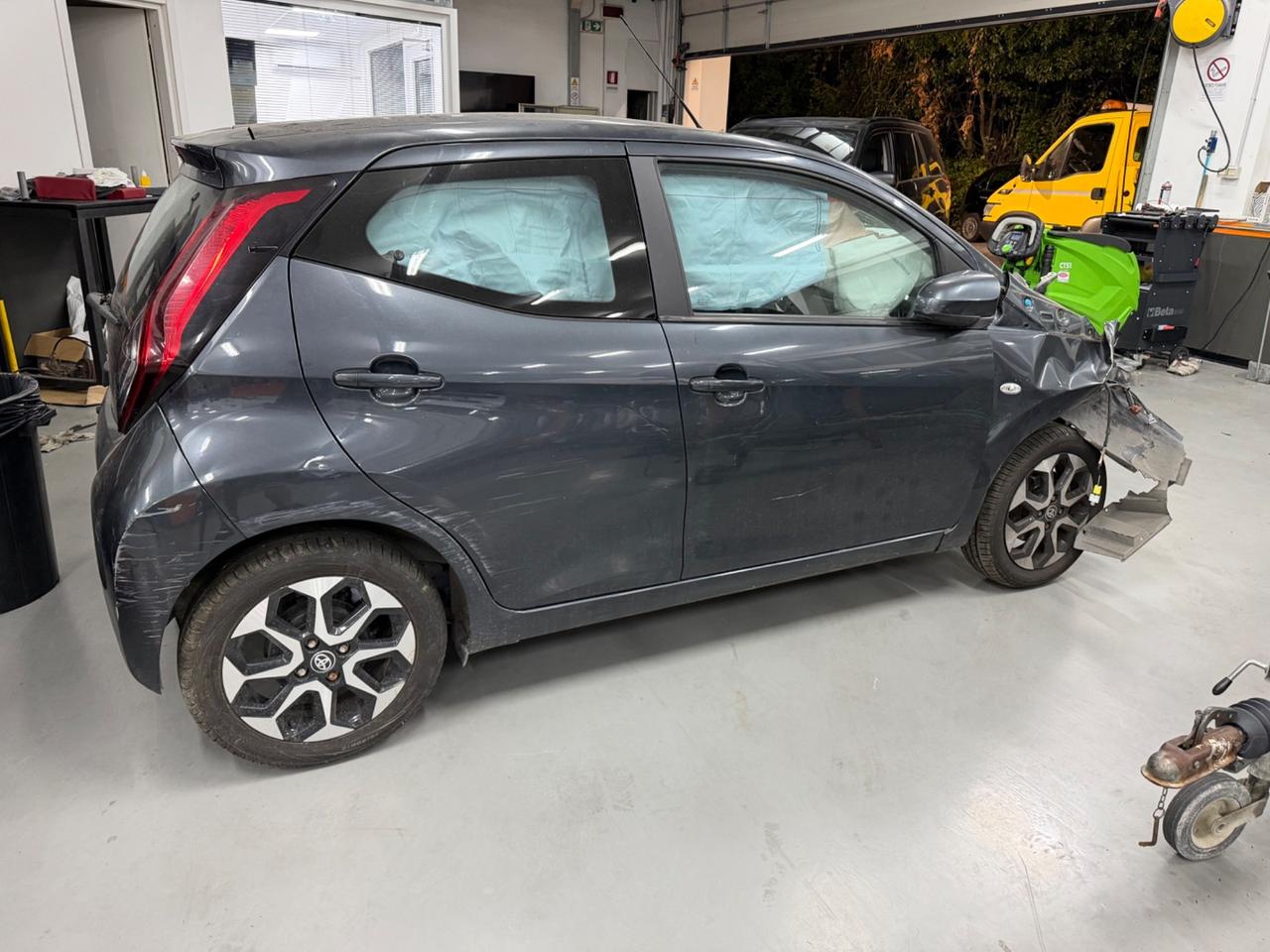 Toyota Aygo 1.0 VVT-i 72 CV 3 porte x-cool