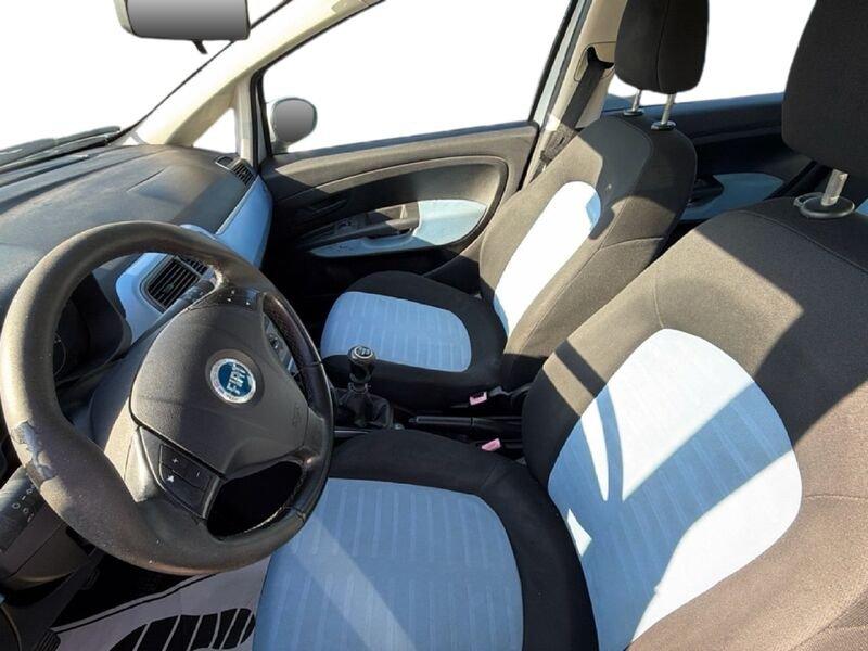 FIAT Grande Punto Grande Punto 5p 1.3 mjt 16v Emotion 90cv 6m