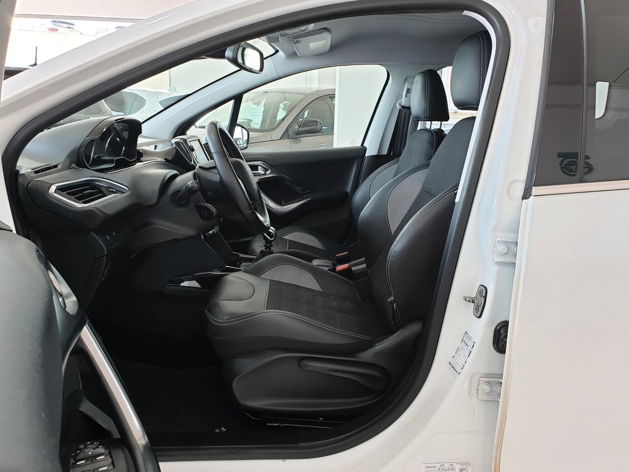 Peugeot 2008 BlueHDi 120 S&S Allure