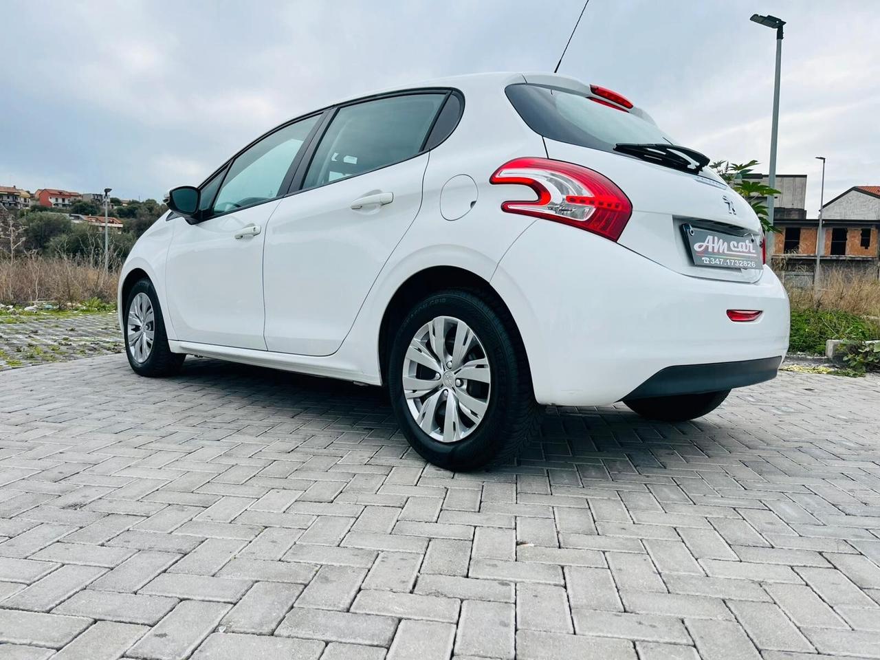 Peugeot 208 1.4DIESEL COME NUOVA 2014