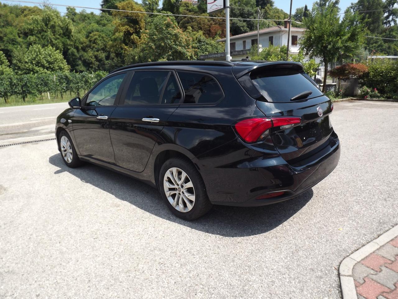 Fiat Tipo 1.3 Mjt S&S SW Lounge