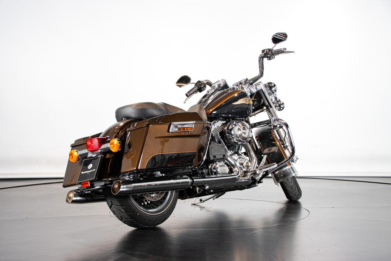 Harley-davidson Road King C.V.O. 110TH° ANNIVERSARY - 2013