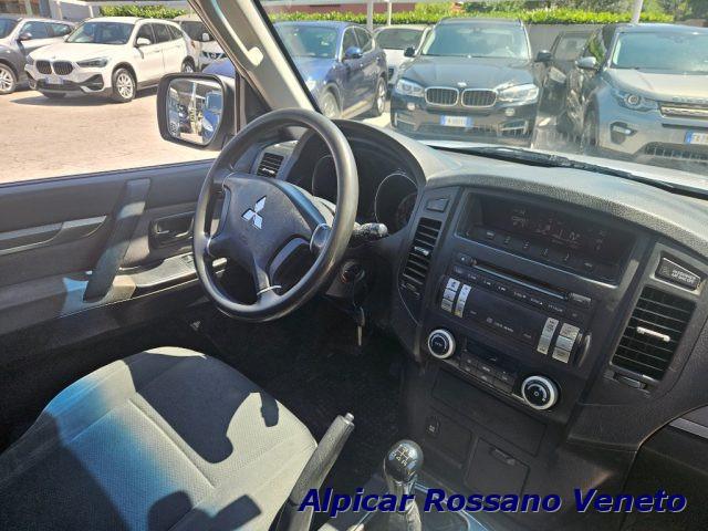 MITSUBISHI Pajero 3.2 DI-D 16V 3p. Intense DPF
