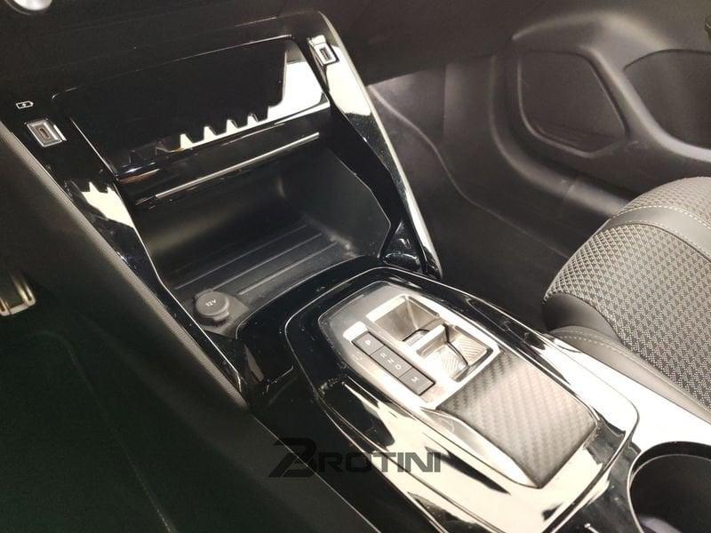 Peugeot 208 GT PureTech 130 EAT8 S/S auto