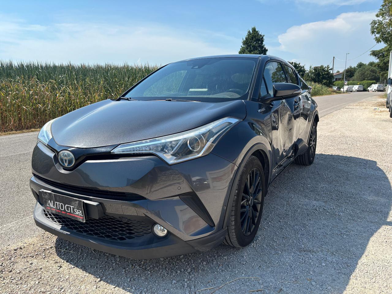 Toyota C-HR 1.8 Hybrid E-CVT Lounge