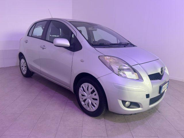TOYOTA Yaris 1.3 5 porte M-MT Sol