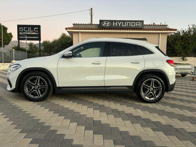 MERCEDES-BENZ GLA 200 d Automatic Premium