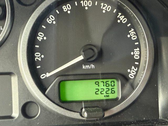 LAND ROVER Defender 90 2.4 S TD4 Station Wagon