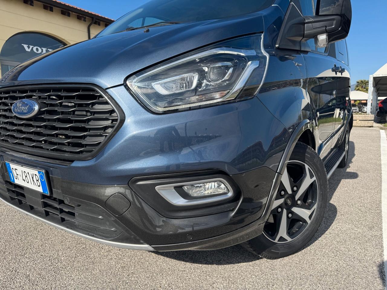 Ford Tourneo Custom Active 2.0 Diesel-Hybrid 185CV 8 posti