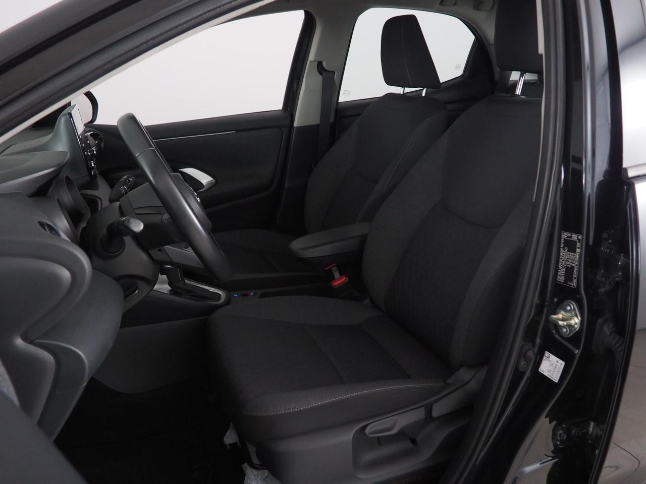 TOYOTA Yaris IV 2020 - Yaris 1.5h Trend