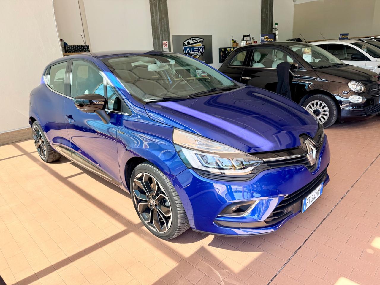 Renault Clio 1.5dCi 90cv Automatico Moschino E6