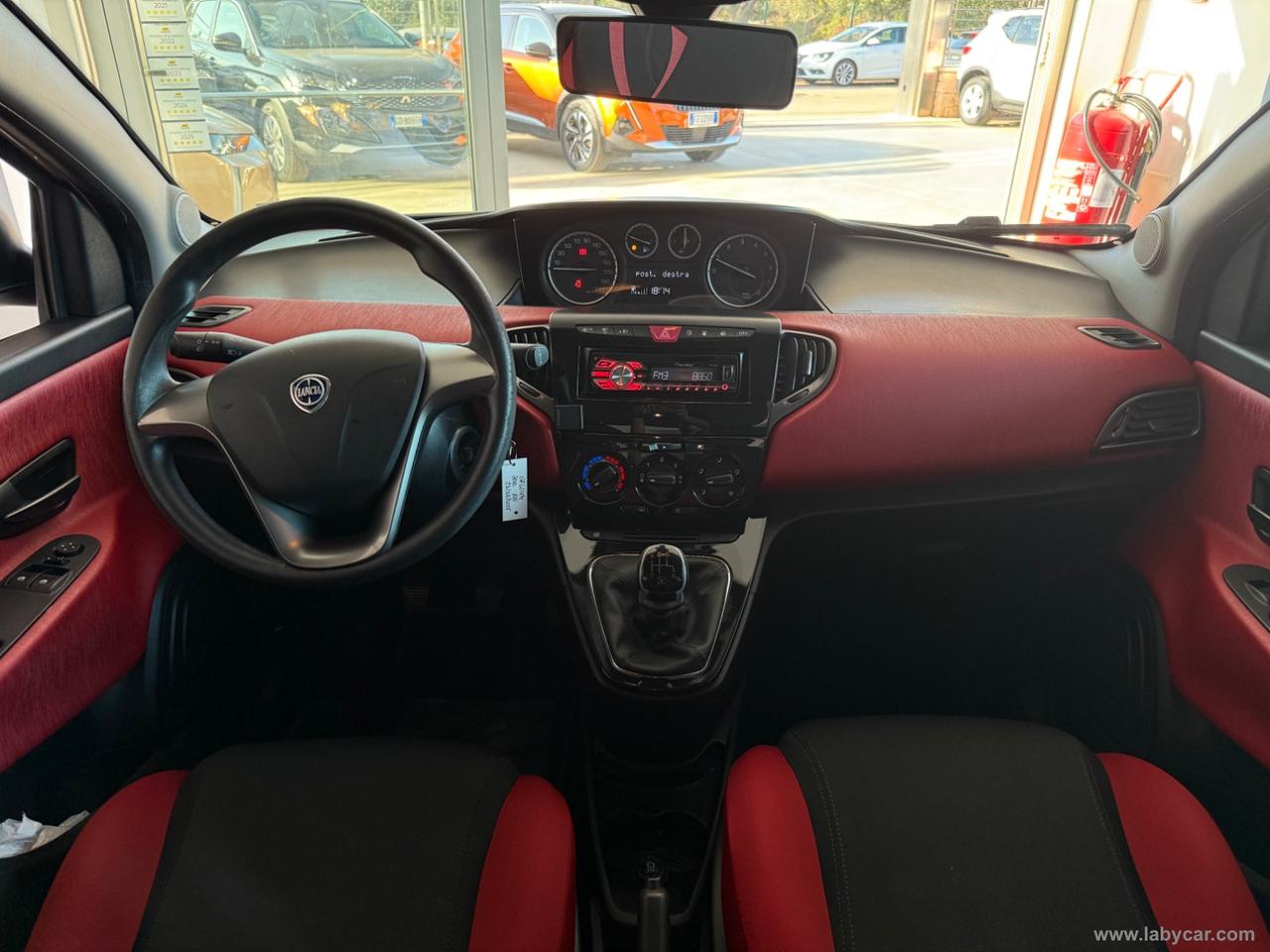 LANCIA Ypsilon 0.9 T.Air 85CV 5p.Met.Ec.Silver
