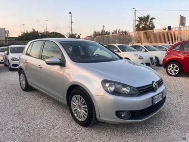 VOLKSWAGEN Golf 1.6 5p. Comfortline