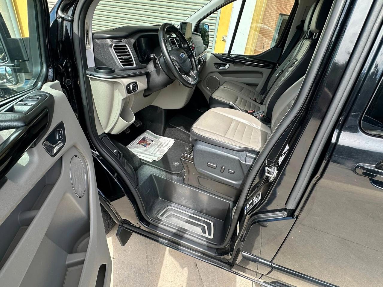 Ford Tourneo Custom 310 2.0 TDCi 170CV PC Titanium